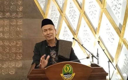 Video: Channel Resmi Youtube Masjid Raya Al Jabbar