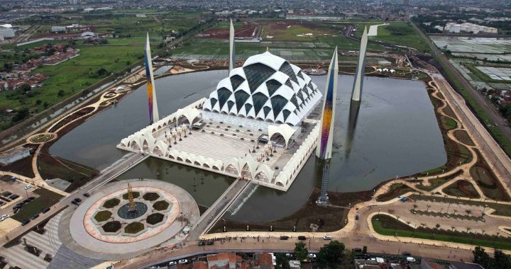 Masjid Al Jabbar Bandung