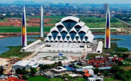 Pengelolaan Masjid Raya Al-Jabbar Bakal Ditingkatkan