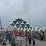 Suasana Hari Biasa Masjid Raya Al Jabbar Bandung