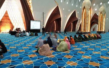 Biro Kesra Gelar Kajian Tematik Selama Ramadhan di Masjid Raya Al Jabbar