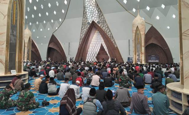 IDA Camp Kemah Adaptasi Bencana di Masjid Raya Al Jabbar