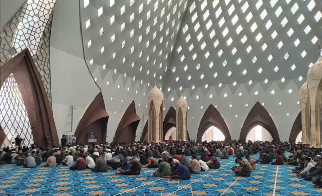 IDA Camp Kemah Adaptasi Bencana di Masjid Raya Al Jabbar