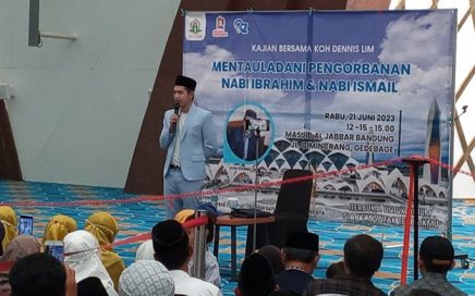 Tablig Akbar Koh Dennis Lim di Masjid Raya Al Jabbar