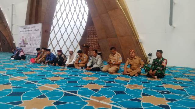 MT Khoirul Ummah Gelar Pengajian Rutin di Masjid Raya Al Jabbar