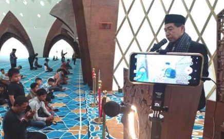 Ceramah Subuh dan Dzuhur Masjid Raya Al Jabbar