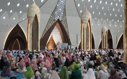 Kajian Akbar Maulid Nabi dan Training Al-Qur'an LPQQ