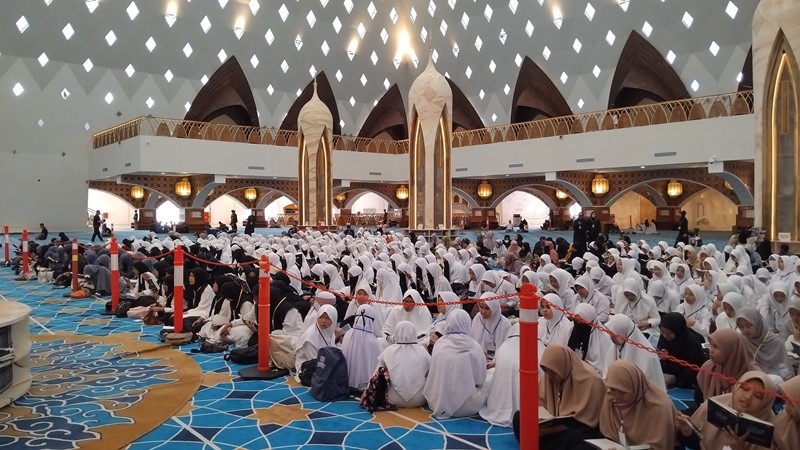 1000 Santri Mengaji