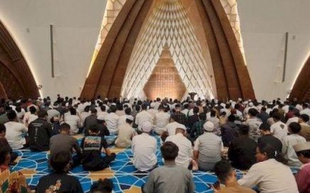 Cara Iktikaf di Masjid Raya Al Jabbar