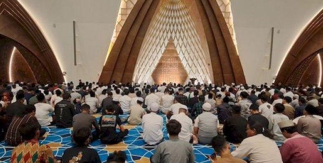 Cara Iktikaf di Masjid Raya Al Jabbar