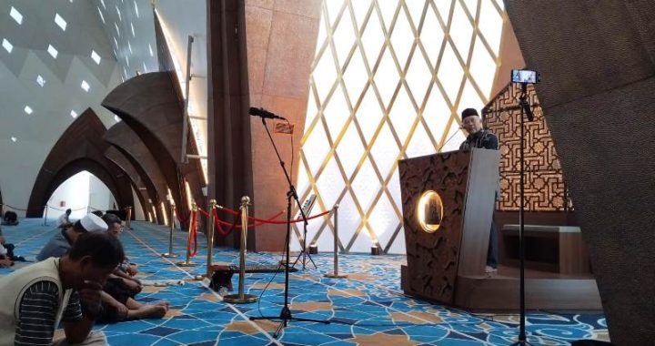 ceramah dzuhur dampak ibadah