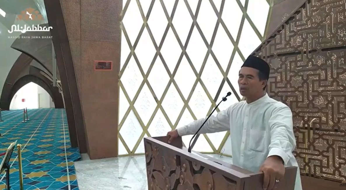 Ceramah Dzuhur Prof. Ajid Thohir