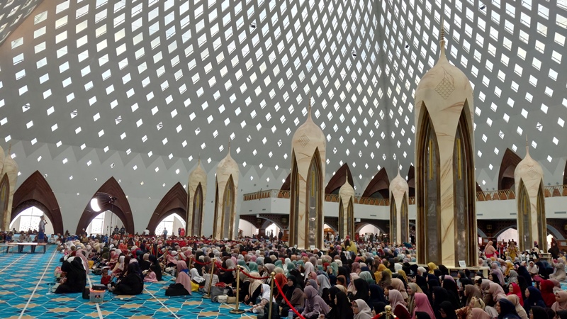 Galeri Foto: Kajian Istimewa Ustadz Maulana