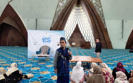 Galeri Foto: Kajian Istimewa Ustadz Maulana