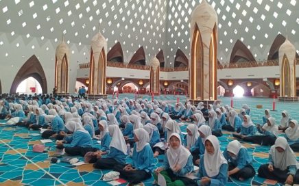 SMPN 2 Bandung Gelar MABIT untuk Pembentukan Karakter Siswa di Al Jabbar