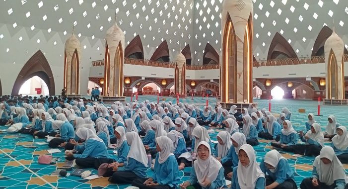 SMPN 2 Bandung Gelar MABIT untuk Pembentukan Karakter Siswa di Al Jabbar