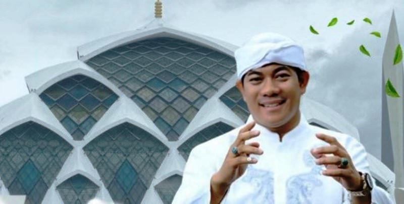 Ketua DKM Al Jabbar Tata Sukayat