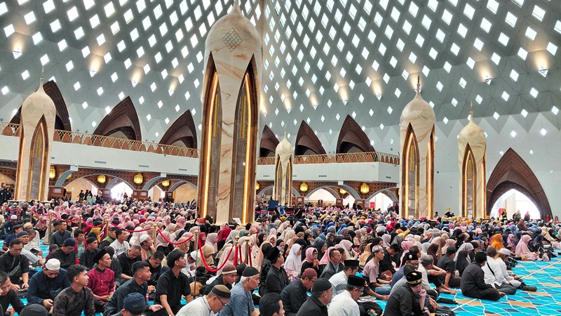 Tabligh Akbar Resolusi Emas 2026