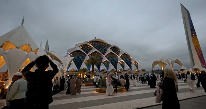 Idul Fitri 1447 H Masjid Raya Al Jabbar