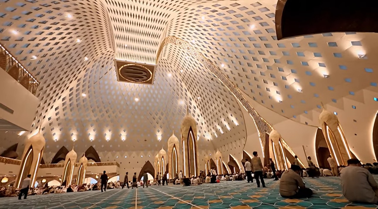 Idul Fitri 1447 H Masjid Raya Al Jabbar