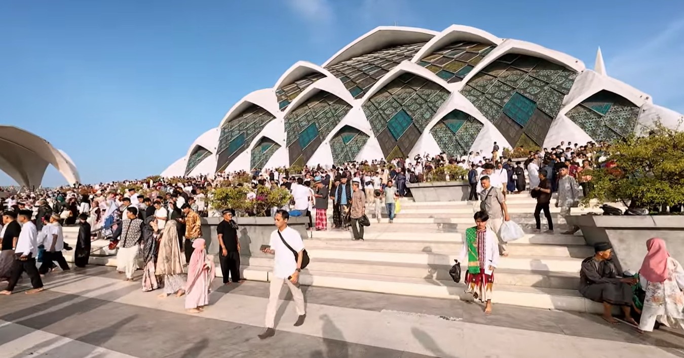 Idul Fitri 1447 H Masjid Raya Al Jabbar