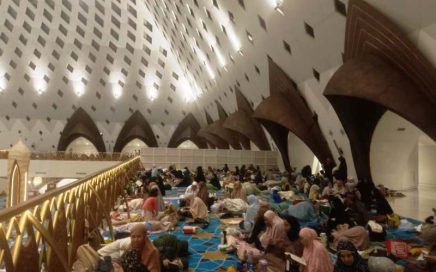 Suasana I'tikaf Masjid Raya Al Jabbar